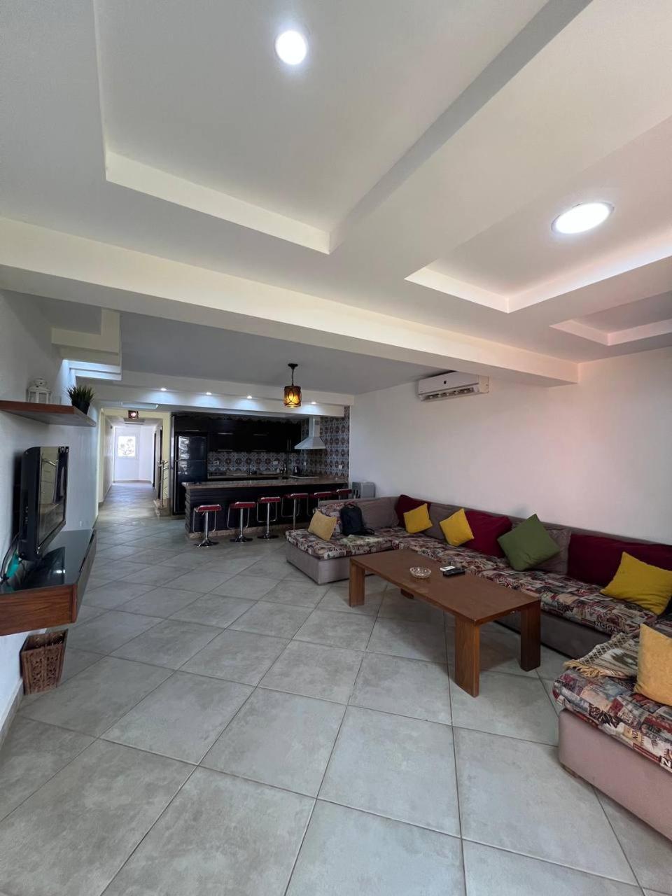 Duplex Villa アインソフナ エクステリア 写真